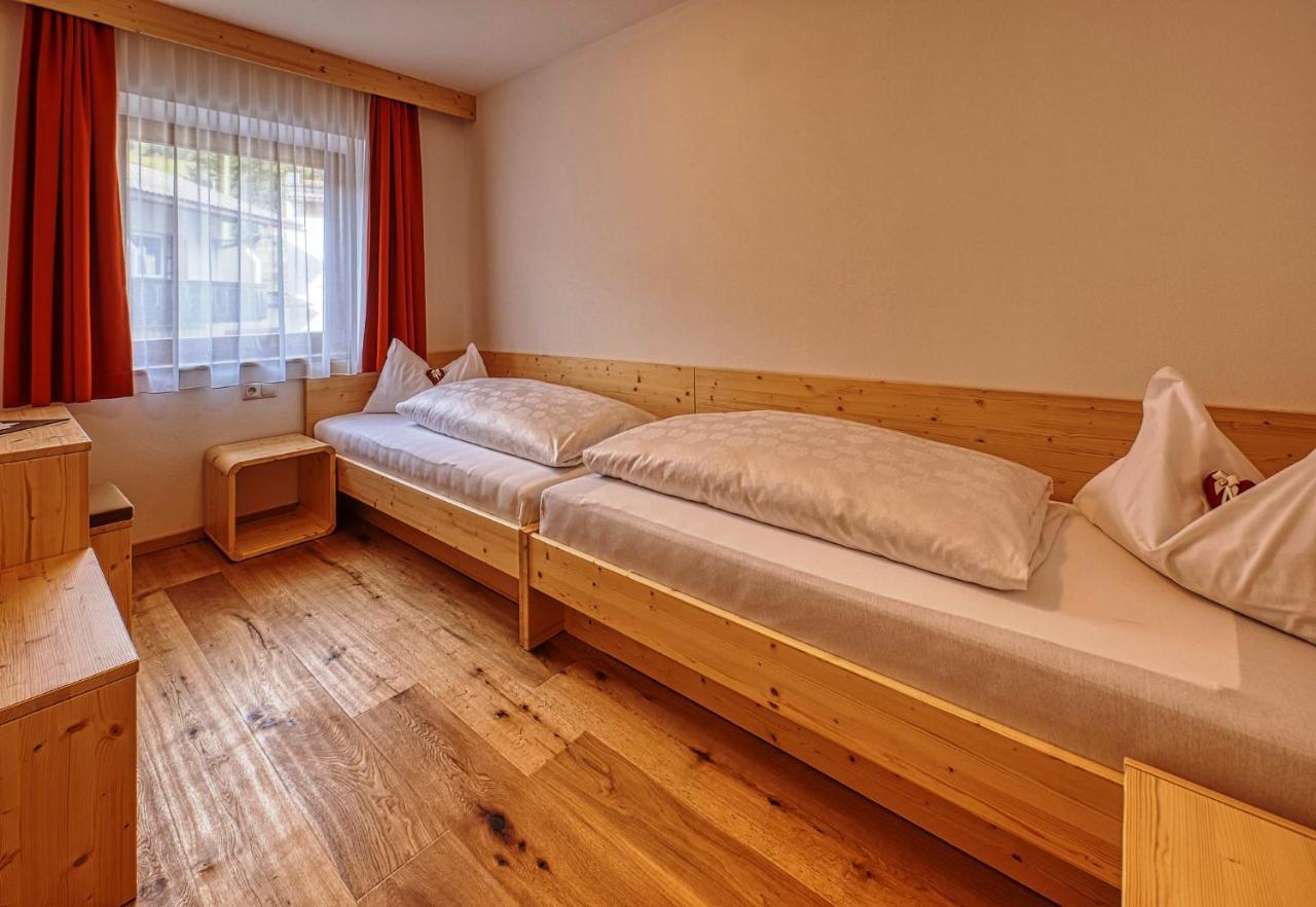 Garni Appartments Helvetia 3* Niederdorf