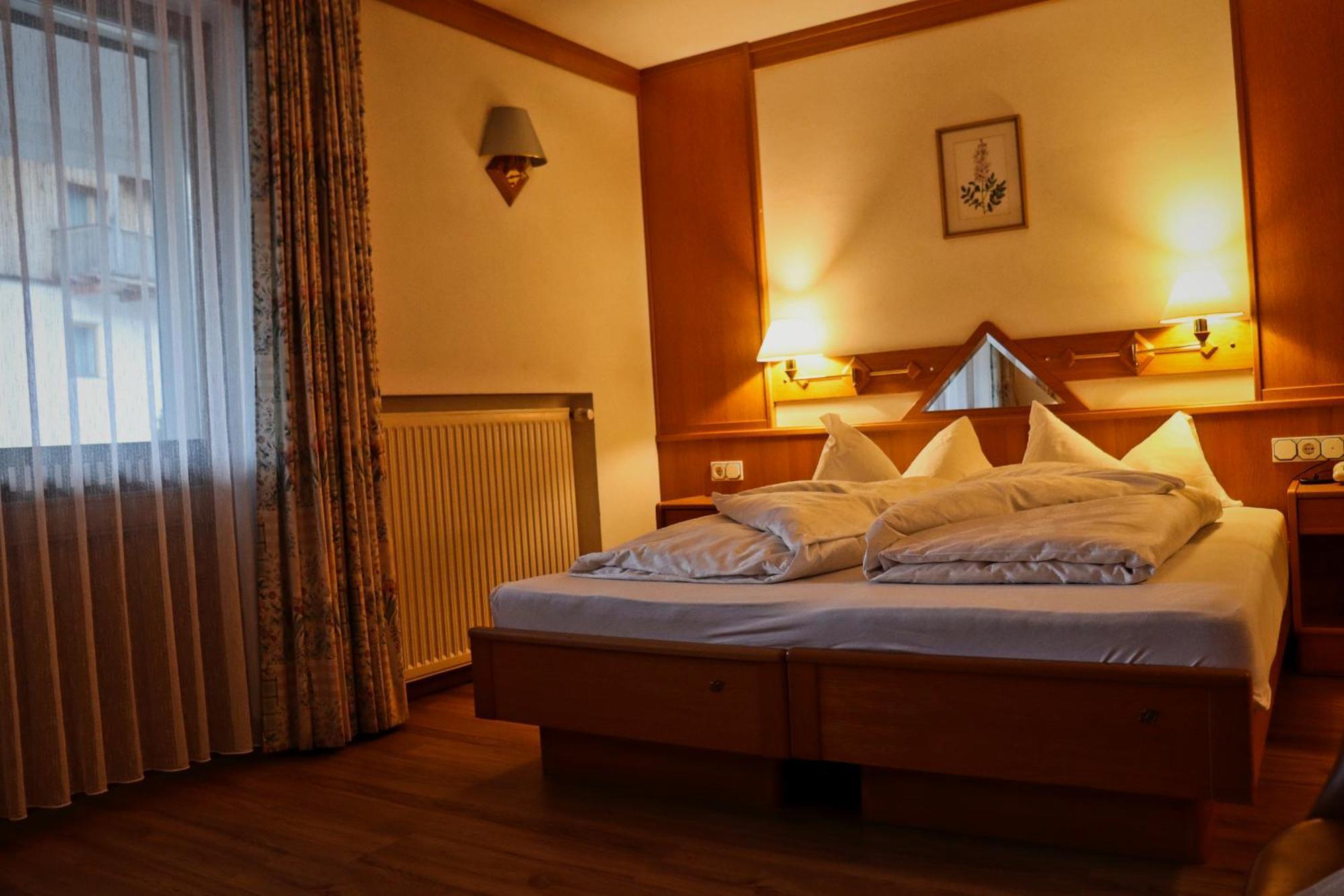 Garni Appartments Helvetia Frühstückspension
